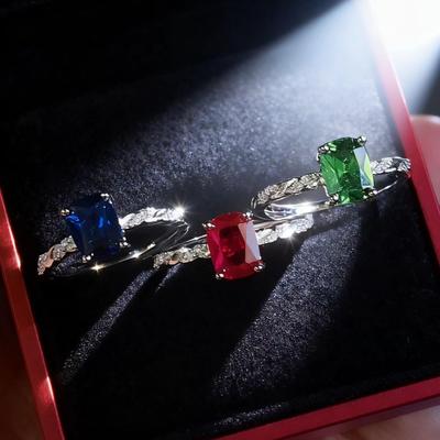 Nischen Design Einfacher Simulations Natürlicher Smaragd Ring Damen Mikro-Intarsien Grüner Spitzkristall Ring Schmuck
