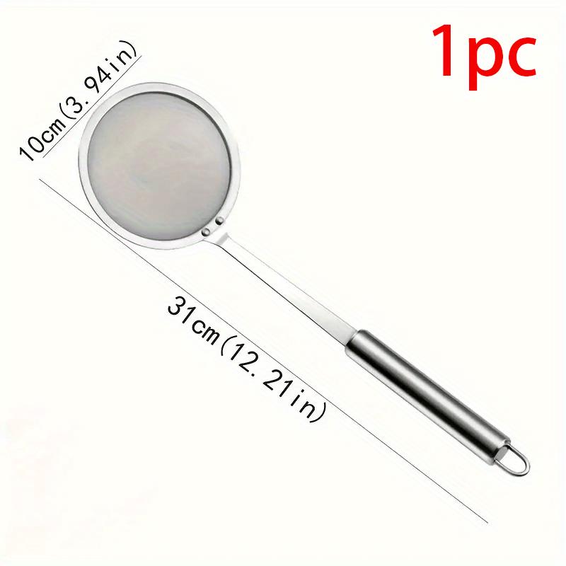 1Durable stainless steel skimmer spoon Designed specifically for hot pot Equipped with a fine mesh filter and an extended handle Suitable for A-Nordic silver