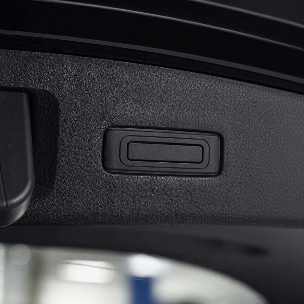 Black Trunk Opening Trigger for Nissan Qashqai J10 J10+2 2006-2013 / Nissan Note 2005-2012