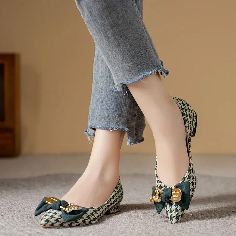 Fashion Women Loafers Shoes Slip on Pointed Toe Women Flats Mixed Colors Butterfly-knot Shallow Mouth Sneakers Women Zapatos De Mujer