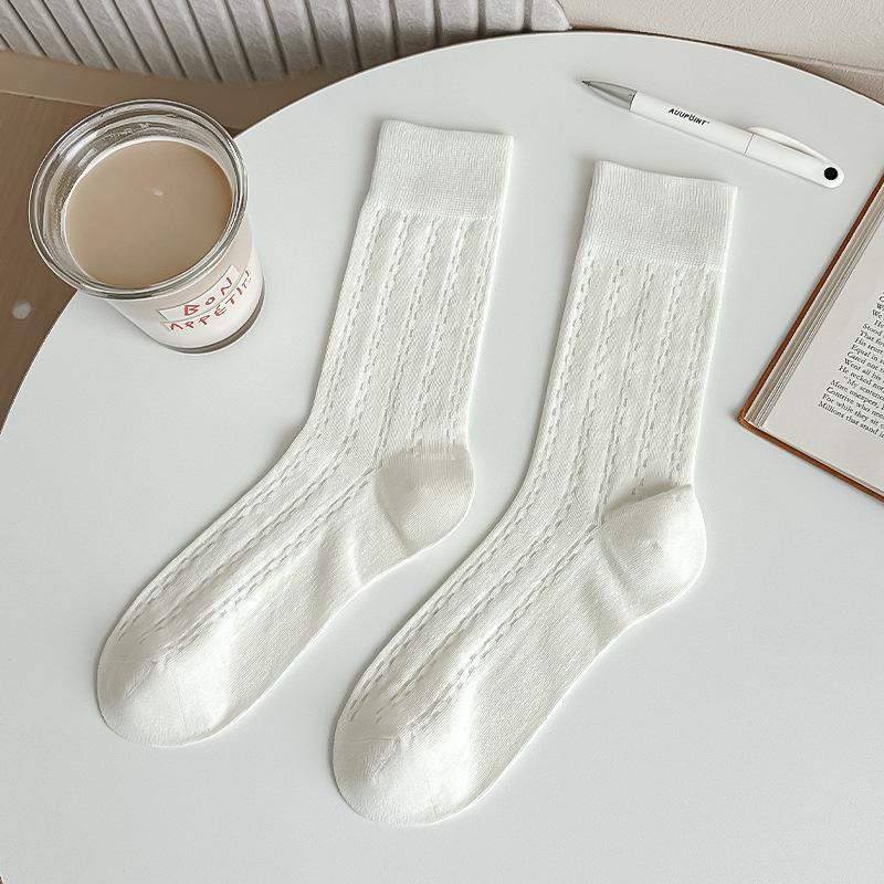 Women's Japanese Style Breathable Pure Cotton Long Socks - Milky White, Soft Pile, Versatile for Spring and Autumn.
