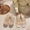 Talons hauts femmes été 2025 nouveau talon cristal transparent sandales à bride mot carré talon épais pantoufles d'extérieur femmes