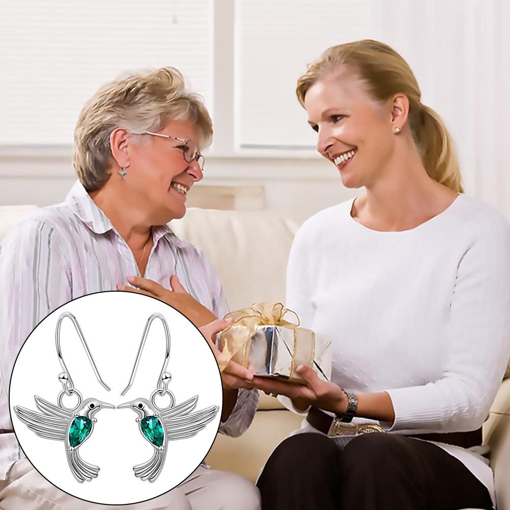 Fashion Flying Hummingbird Earrings with Green Crystal Silver Earrings Zircon Bird Earrings Jewelry Gift for Girls Women