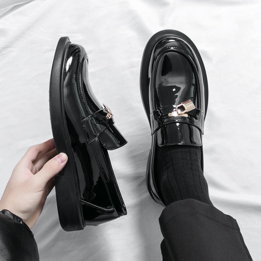 Fashion Luxury Trends Mens Casual Business Shoes Leather Men Loafers Handmade Slip-On Flats Leisure Walk Mocasines Quality Driving Shoes