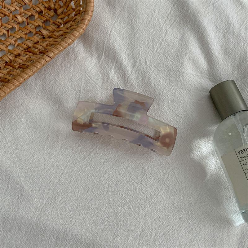 Korean Imitation Acetate High-End Shark Hair Clip - Elegant Hair Accessory for Stylish Looks