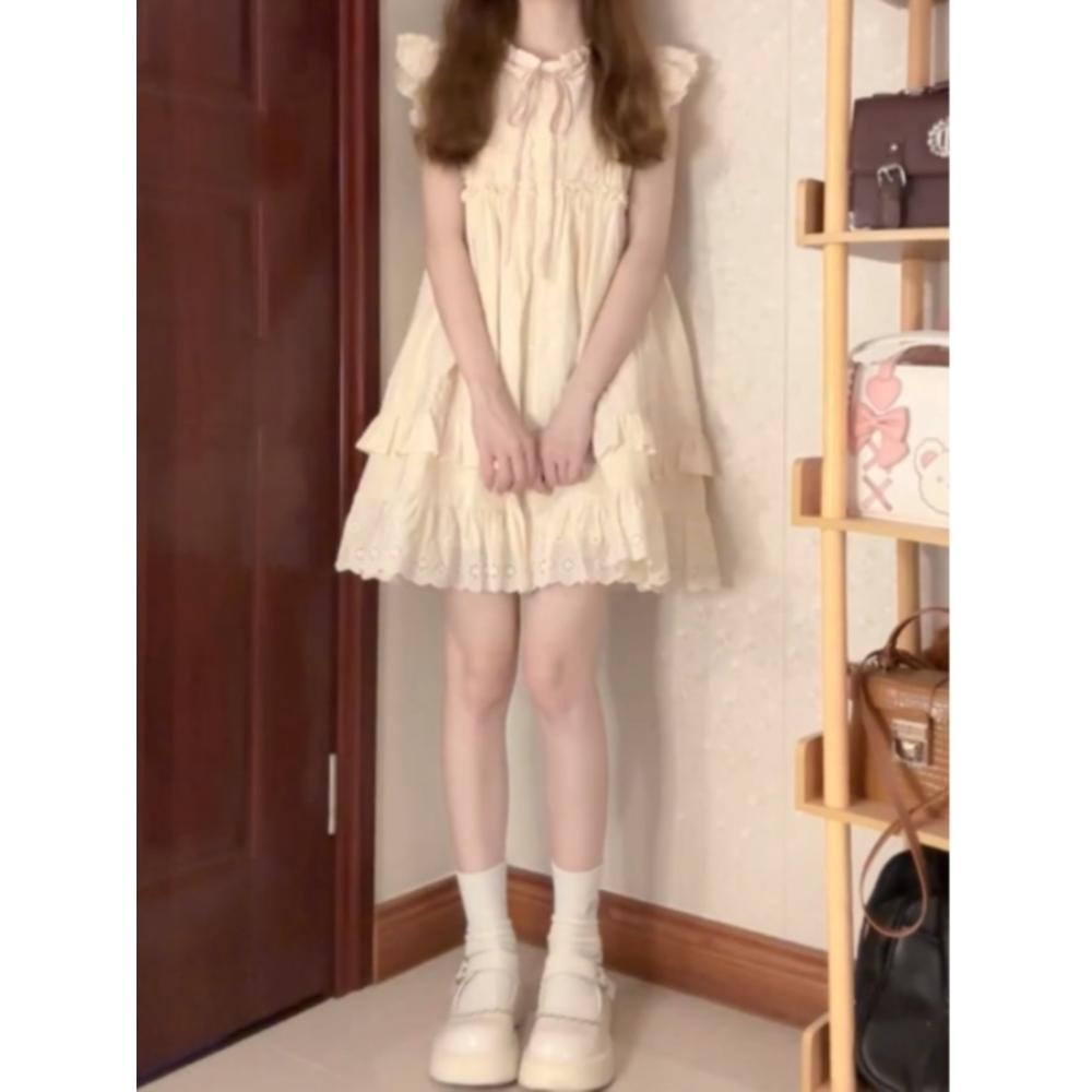 Lace Small Flying Sleeves Beige Dress Women's Summer Sweet and Thin Small Short Skirt Doll Skirt