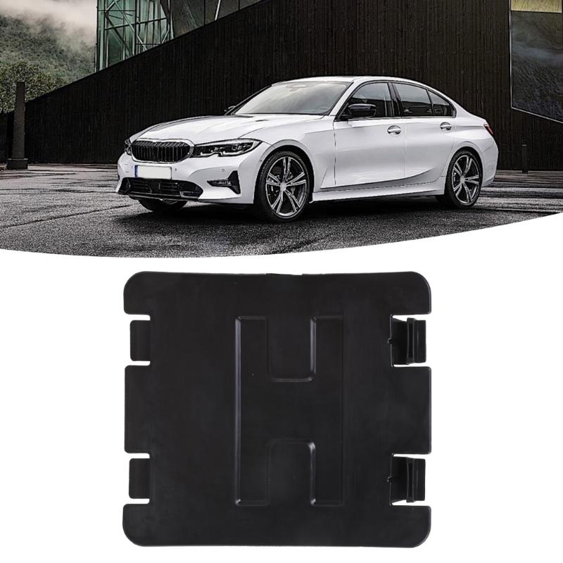 51717260397 Front Mud Guard Liner Access Panel for F20 F21 F22 F23 F87 F30 F31 F80 F34 F32 F82 F33 F83 Car Maintenance