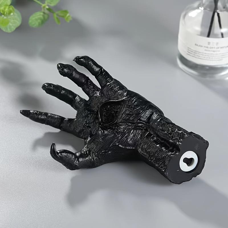 Resin Demon Claw Hand Witch Arm Holder, Evil Eye Pendant Halloween Decor Wall Hanging Accessory Craft Supplies for Home Decoration