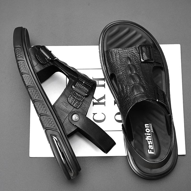 Summer New Slippers Dual-purpose Sandals Men's Beach Shoes Outdoor Sports Casual Shoes Beach Shoes Fashion