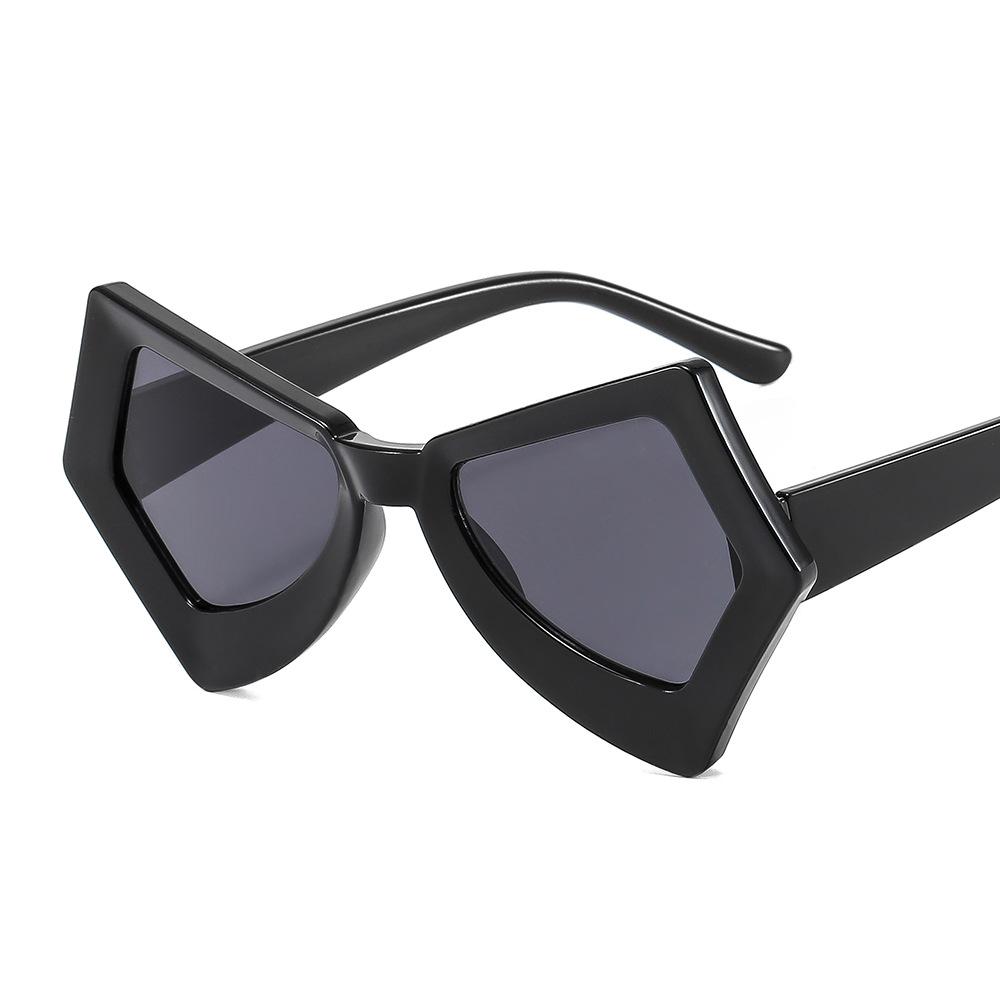 CONCHEN 2024 New Trendy butterfly Shape Ladies Sunglasses Fashion Personality Women Sunglasses