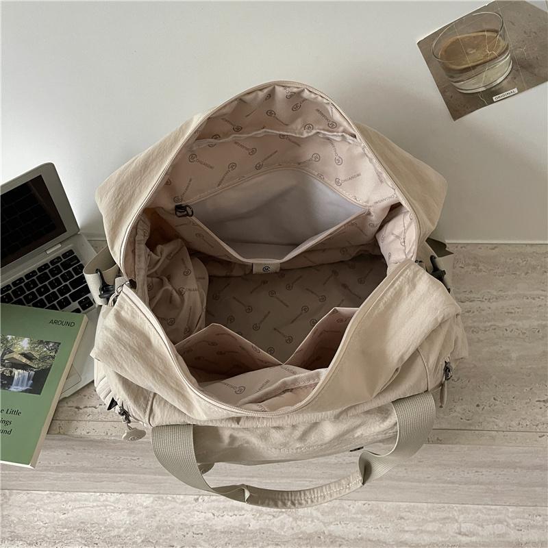 Large Capacity Nylon Duffel Bag for Women Men Lightweight Travel Tote Crossbody Shoulder