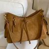Trendige Taschen Damen Retro Nische Achseltaschen Damen Taschen Einfache Wildleder Schultertaschen Hochwertige Pendlertaschen