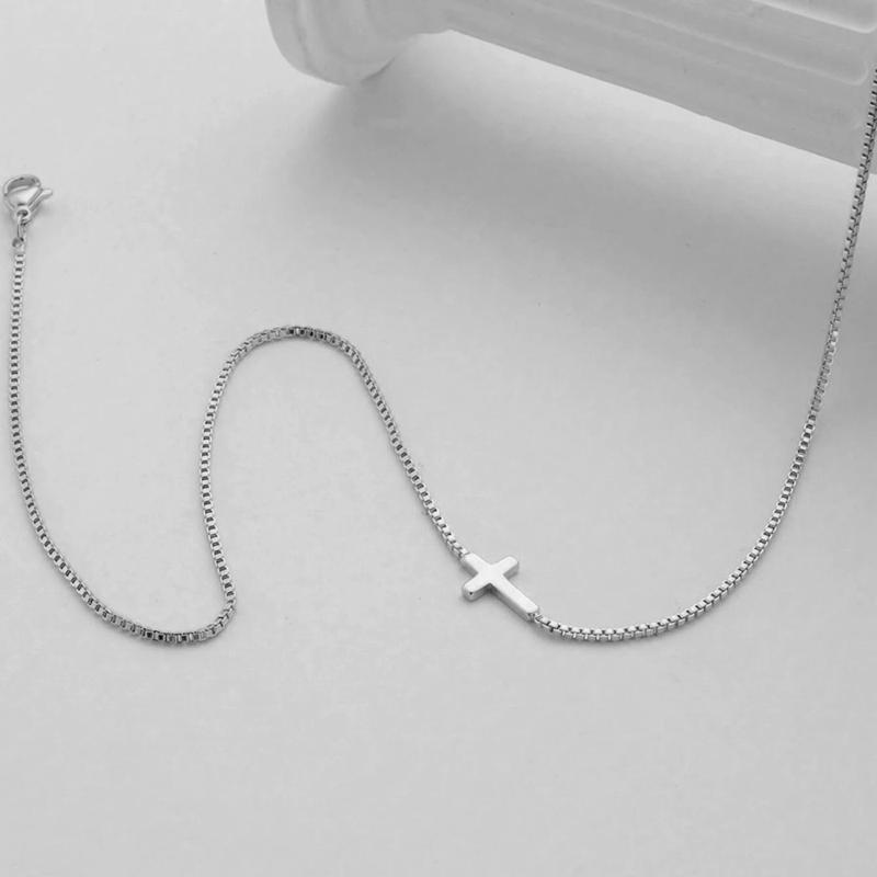 Moderne Edelstahl-Kreuz-Anhänger-Halskette für Damen Einfache Metall-Geometrische Kette Schlüsselbein-Kette Party-Schmuck Geschenk 2025