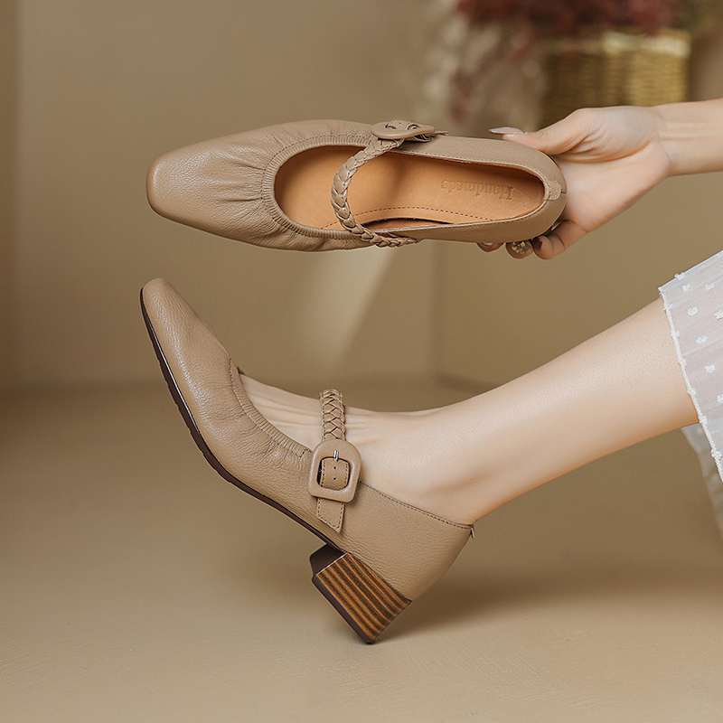 Krazing Pot Sheep Skin Summer Spring Autumn Med Heels Buckle Straps Women Square Toe Shallow Pumps
