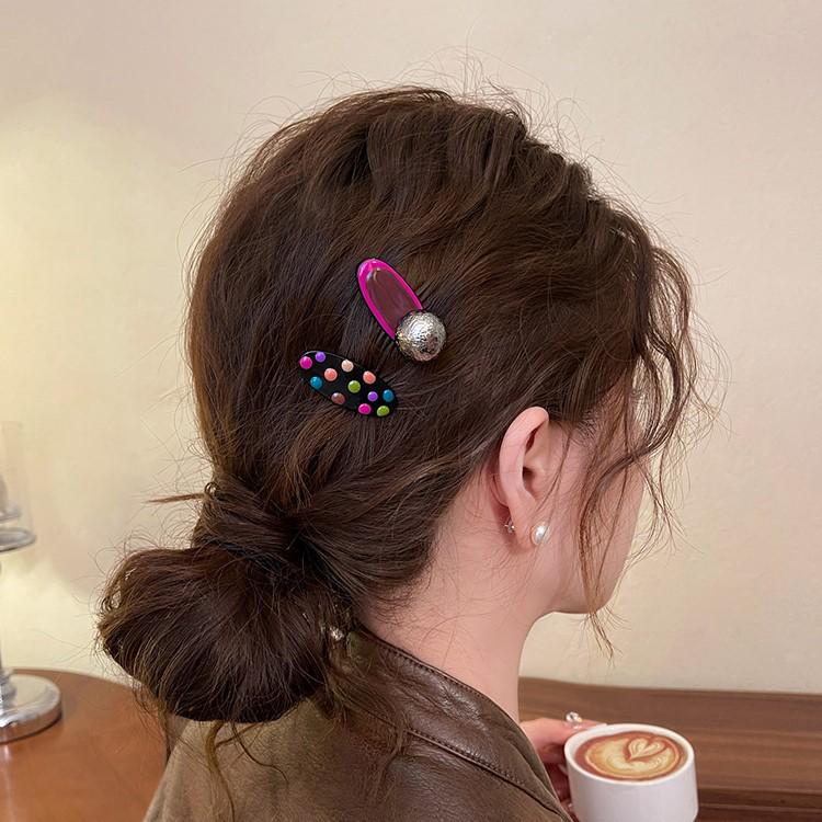Korean Style Polka Dot Hair Clip: High-End Color Glaze Duckbill Hairpin for Women - Sweet Bangs & Side Hair Accessory