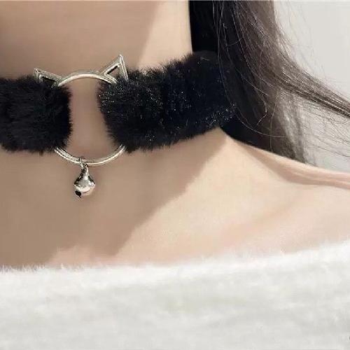 Autumn and Winter Plush Choker White Plush Collar Women's Light Luxury Niche Necklace Neck Christmas New Year Necklace Accessories