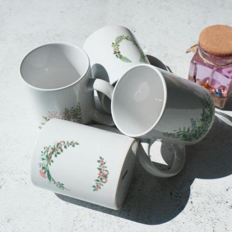 gb758-Design Mug 4p-Flowerless
