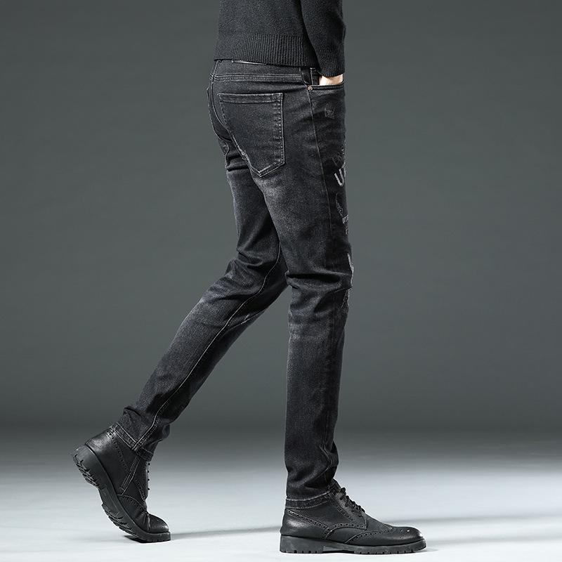 Europejskie Męskie Elastyczne Jeansy Slim Fit z Haftem - Modne Koreańskie Czarne Spodnie