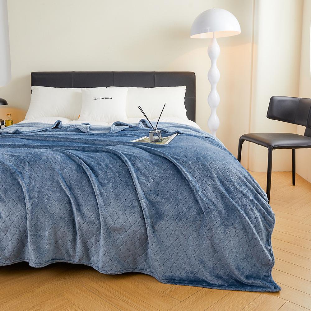Luxury Diamond Pattern Thick Coral Fleece Blanket