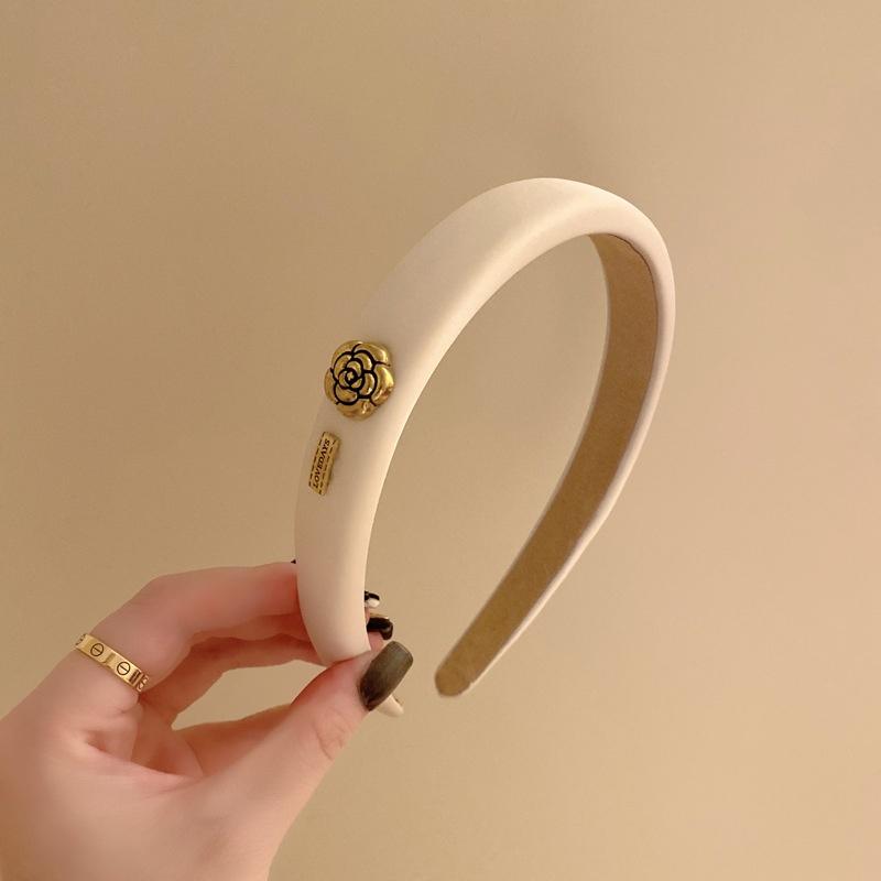 French retro sponge headband camellia decoration simple and elegant temperament hair band hair accessories