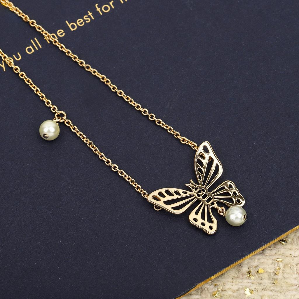 Latest Hot Brand Classic Women's Necklace Luxury Jewelry For Women Fashion Butterfly Designer Pendant Pearl Chain Necklaces