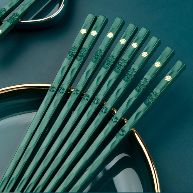 Chopsticks Tableware Set 5 Pairs Sushi Sticks Chopsticks Reusable Anti Slip Alloy Chopsticks Korean Style