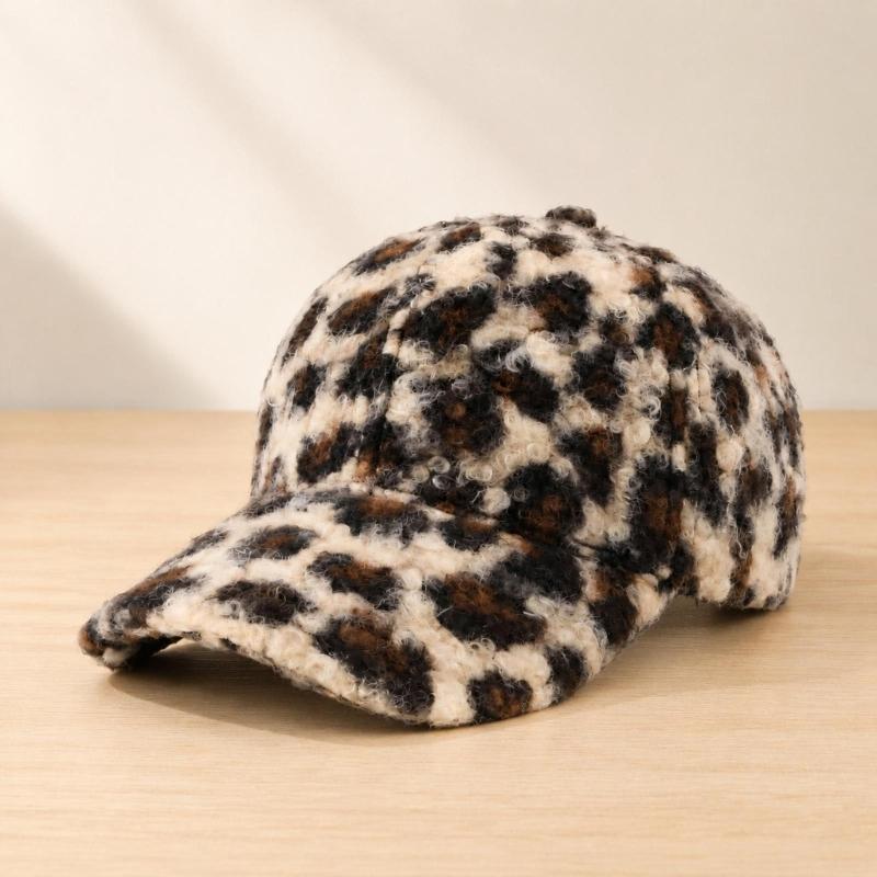 Polyester Animal Print Baseball Cap with Thick Soft Lining, Firm Bill and Rear Adjustment for Adult Unisex Cold Weather Wear