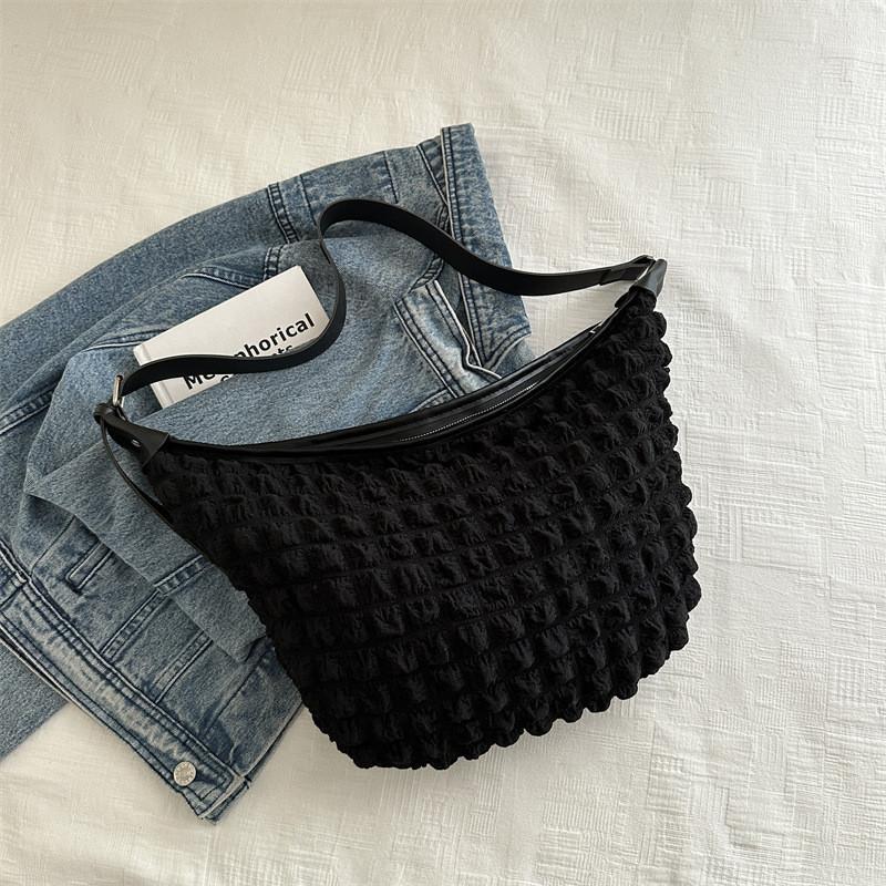 Trendy Casual Women's Shoulder Tote Bag Spacious Vintage Design For Daily Use