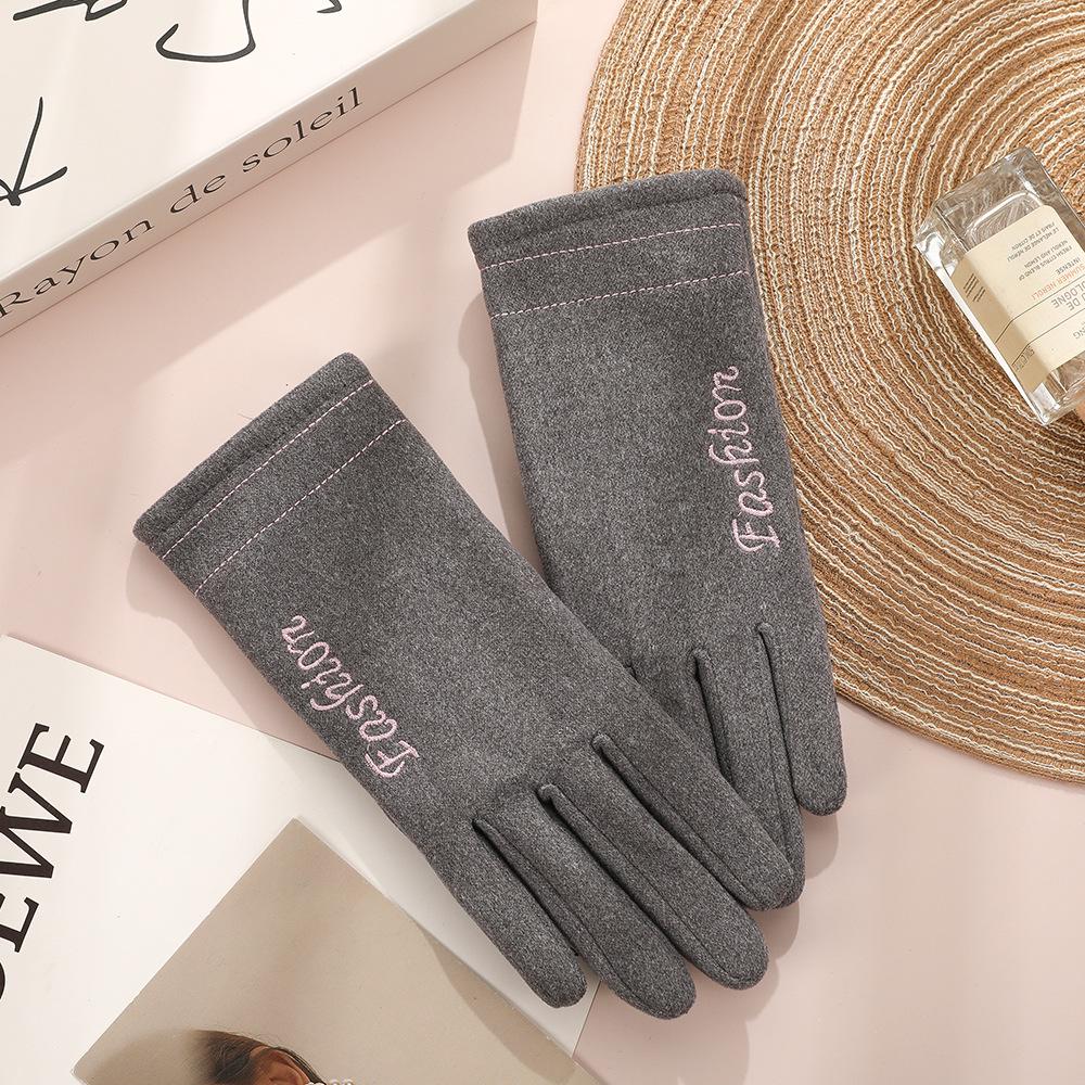 Unisex Winter Rabbit Plush Fleece Gloves - Thick, Windproof, Coldproof, Touchscreen-Ready for Outdoor Cycling