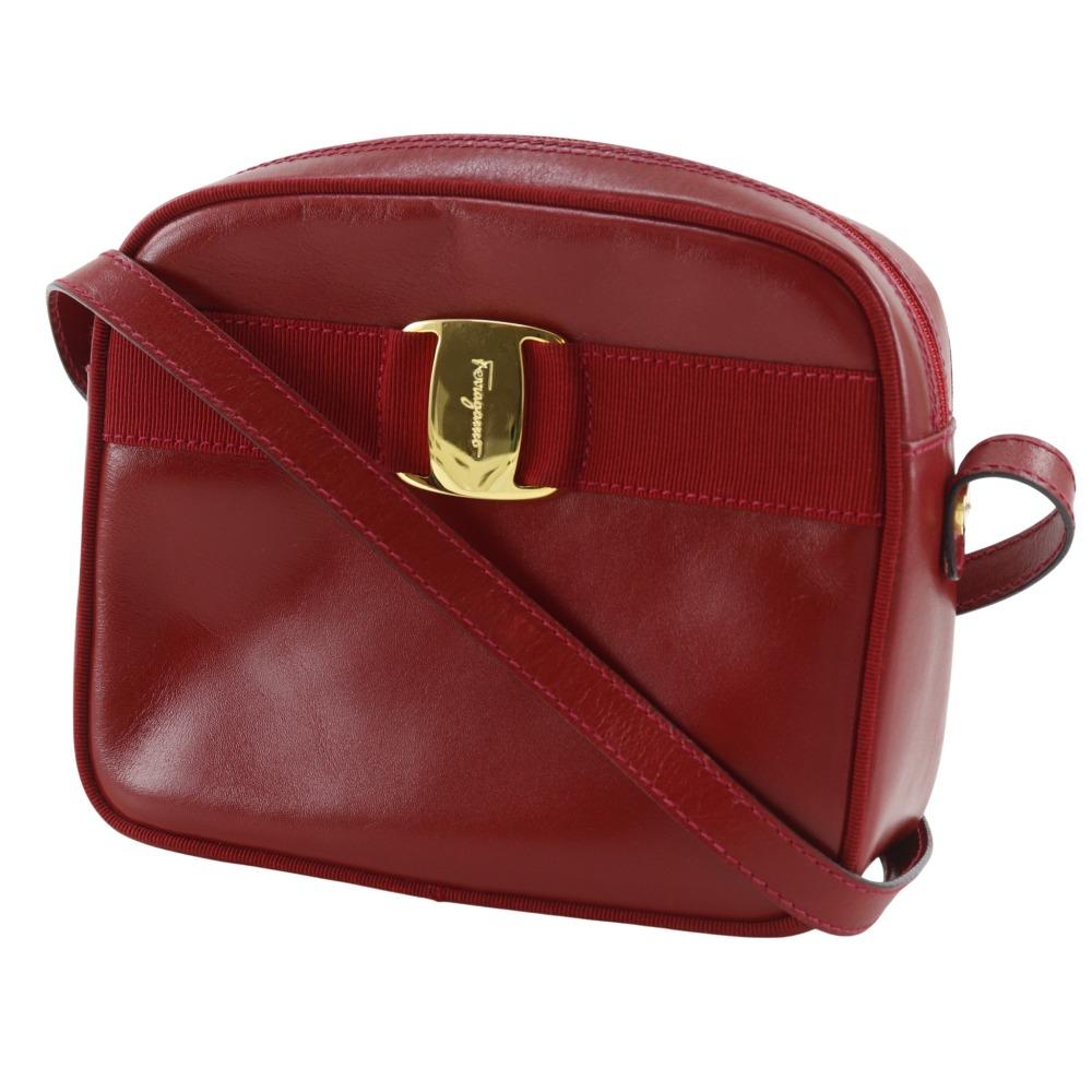 Salvatore Ferragamo Vala Shoulder Bag D21 3096 Red Calfskin Women Used