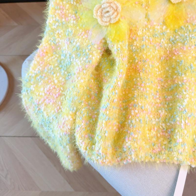 Chic Faux Mink Velvet Sweater: Soft, Sweet, and Elegant with 3D Floral Design for Women - Perfect for Spring and Autumn.