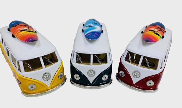 Kinsmart 1/32 Scale Diecast Car (Kinsmart) 1962 Volkswagen Bus Love & Peace with Surfboard, Yellow
