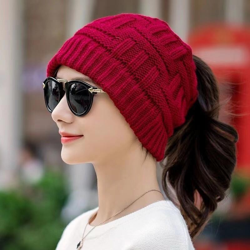 Knit Hat For Women With Windproof Warmth Casual Style For Fall Winter