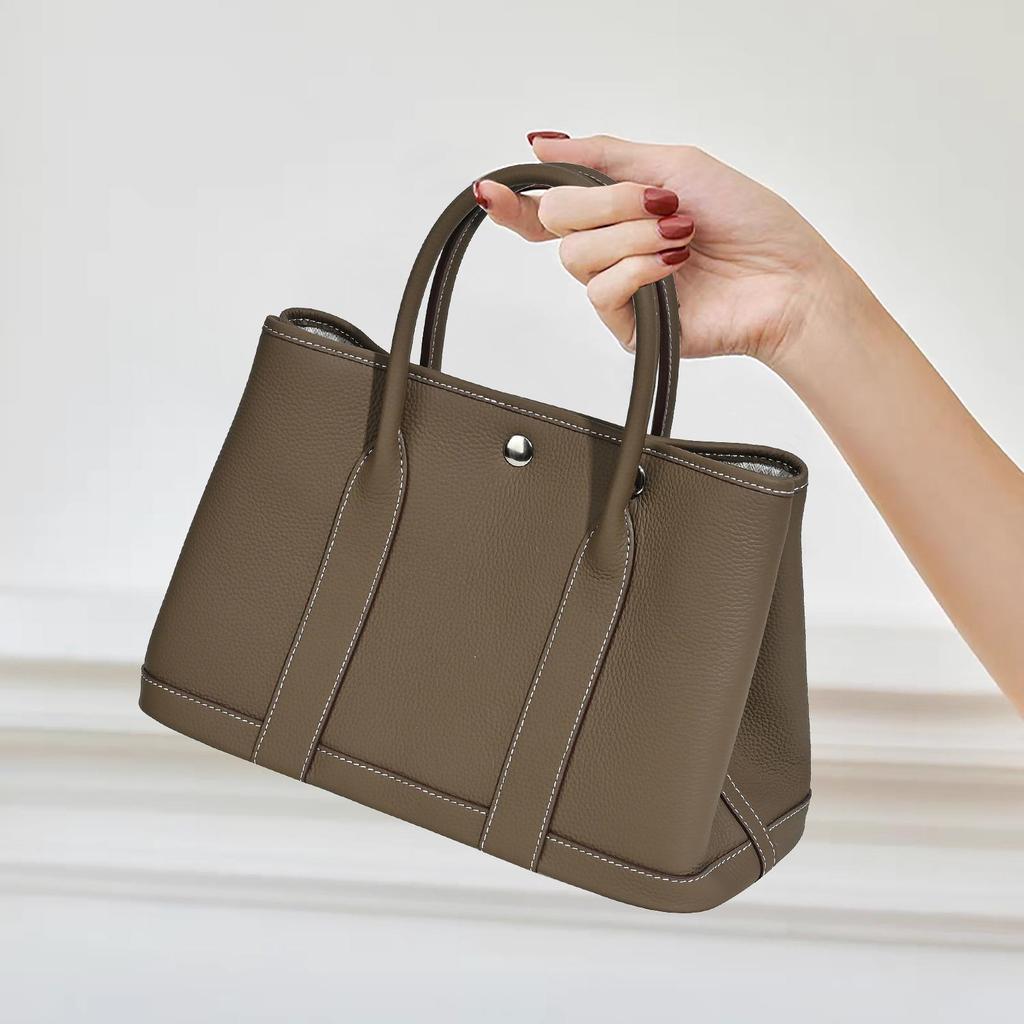 2026 Borsa da Giardino in Pelle di Mucca di Primo Strato Grande Capacità Borsa da Donna in Vera Pelle Moda di Nicchia Versatile Borsa a Mano per Pendolari