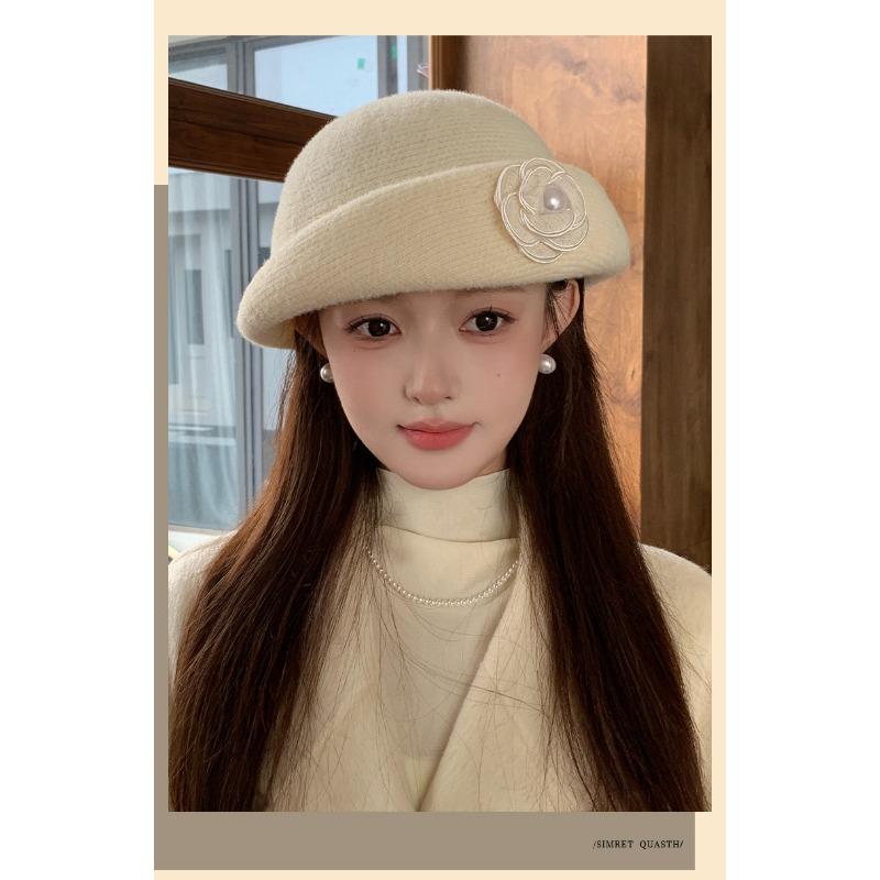 Women S French Style Short Brim Pearl Flower Warm Painter Hat Autumn Winter