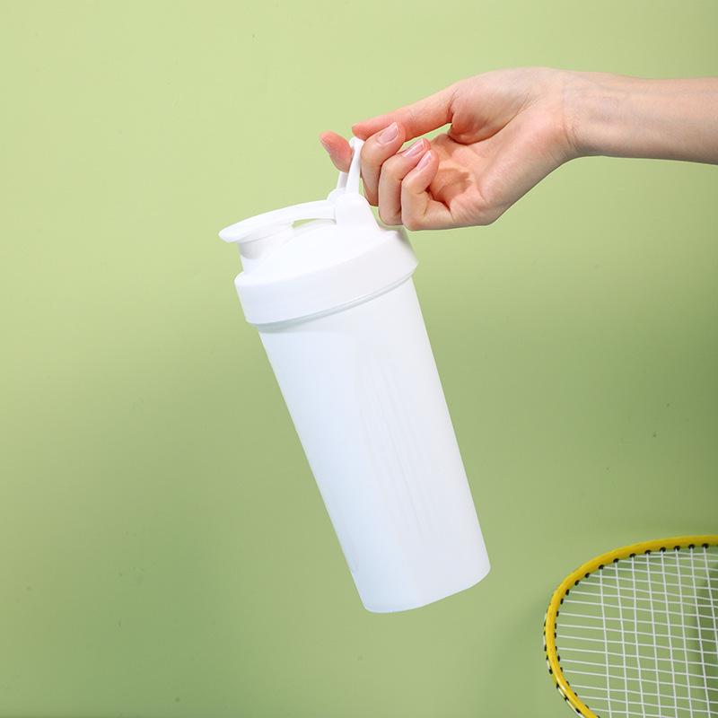 

Кубок шейкера: Женский протеиновый заменитель пищи, Фитнес-спортивная бутылка с мерной шкалой и шариком для смешивания. 600ml белый