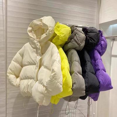 Winter Mode Lose Frauen Kurze Brot Mantel mit Blume Kapuze Warme Verdicken Jacke