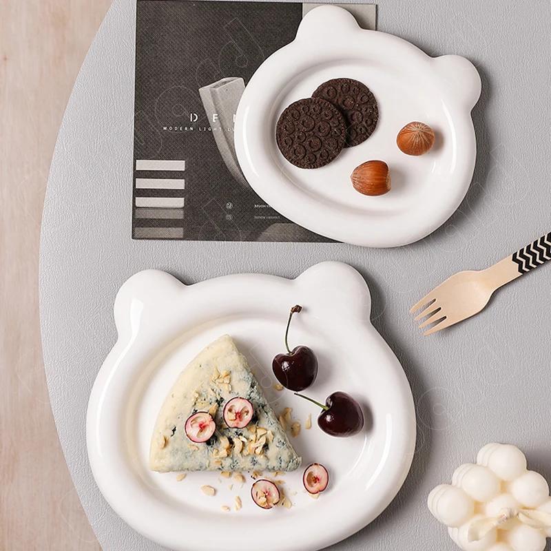 Simple Creative Plate Little Bear Design Plate Modern Solid Color Ceramic Dinner Plates Breakfast Plates Afternoon Tea Tableware