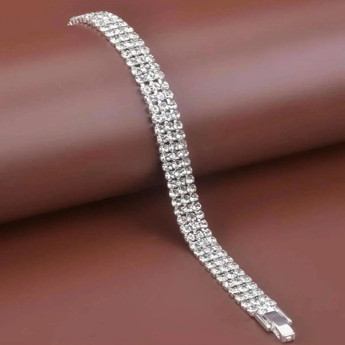 

Женские три ряда серебряного цвета, модель водного пути, браслет с цирконием, ювелирный аксессуар, подарок, мода