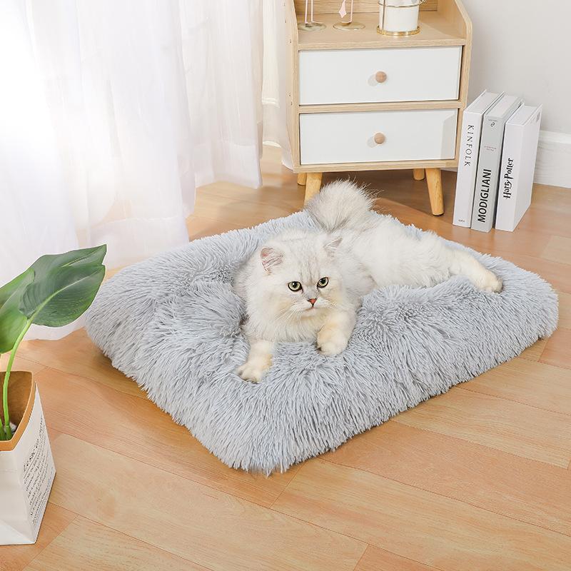 Doghouse Thickened Warm Plush Dog Bed Cat Dog Kennel Cushion Sleeping Cushion Pet Supplies