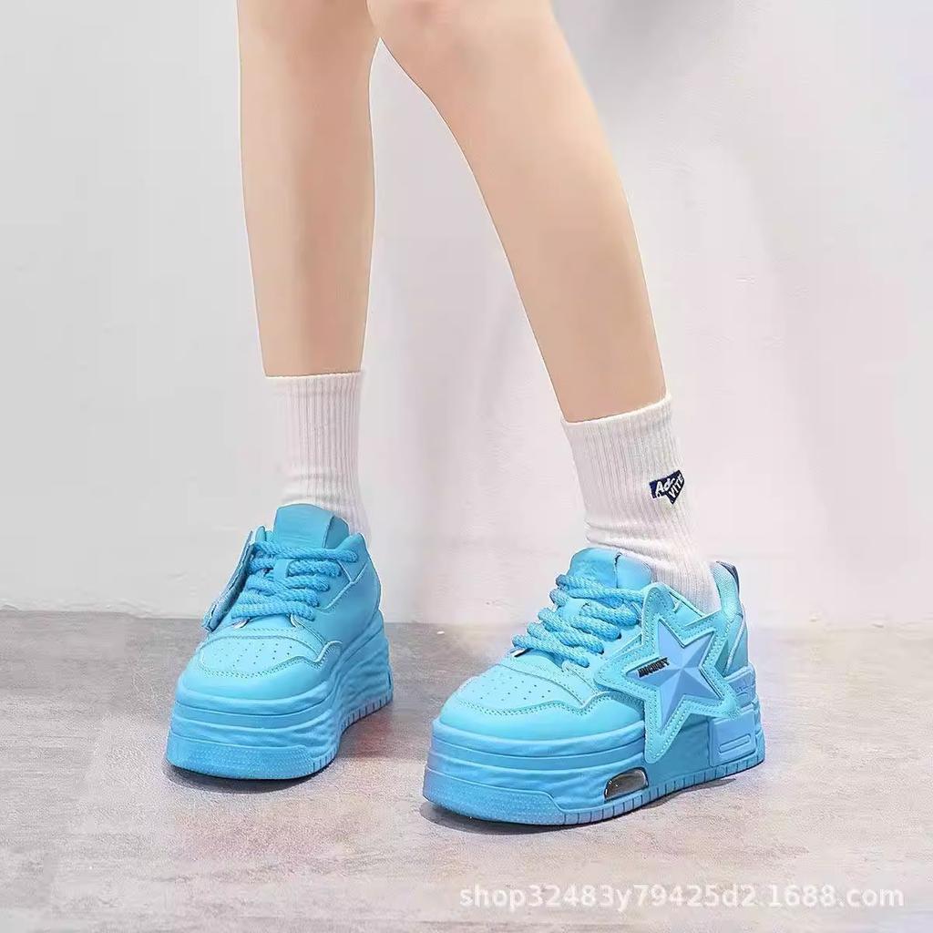 Damskie buty wysokie za kostkę nowe wiosenne podwyższające platformowe casualowe wszechstronne sportowe gwiazda sznurowane buty damskie