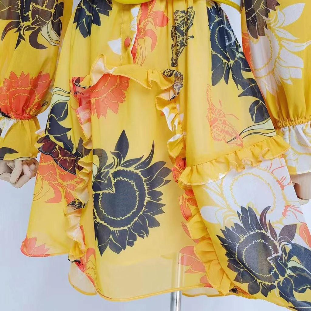 2023 Autumn Women's Short Dress: Lapel, Lantern Sleeves, Single-Breasted with Buckle Belt and Waist Print Detail