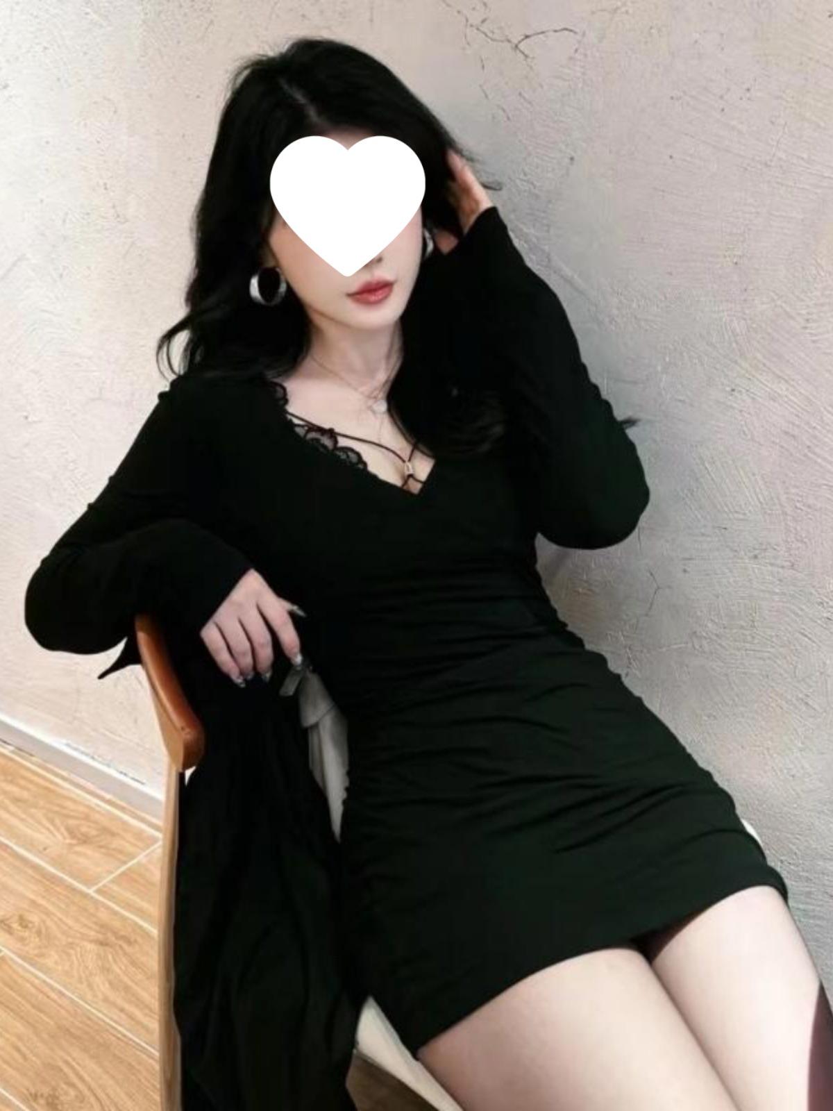 

Early Autumn 2025 Women s Slim-Fit Black Lace Dress Medium чёрный