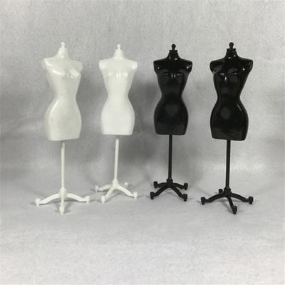 Panenky a plyšové hračky – Domečky pro panenky a příslušenství