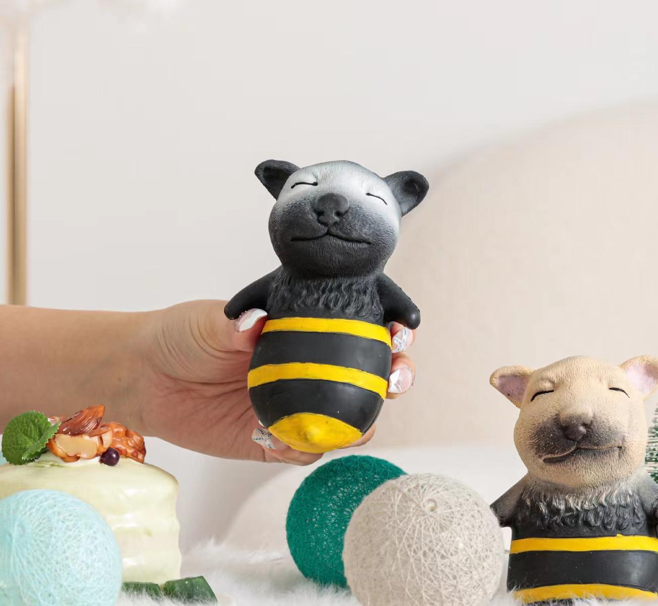 

Растягивающаяся игрушка-антистресс Wangfeng в виде собаки, наполненная песком Approx. 0.55KG, 10x14CM