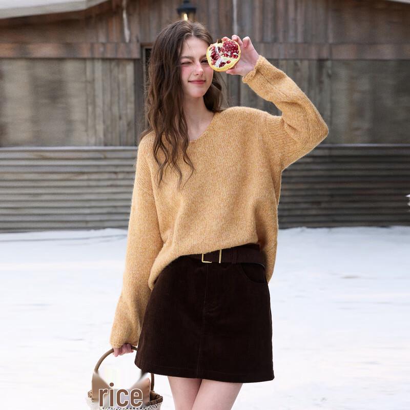 

Женский зимний повседневный трикотажный свитер с V-образным вырезом и свободной посадкой, 2025 L