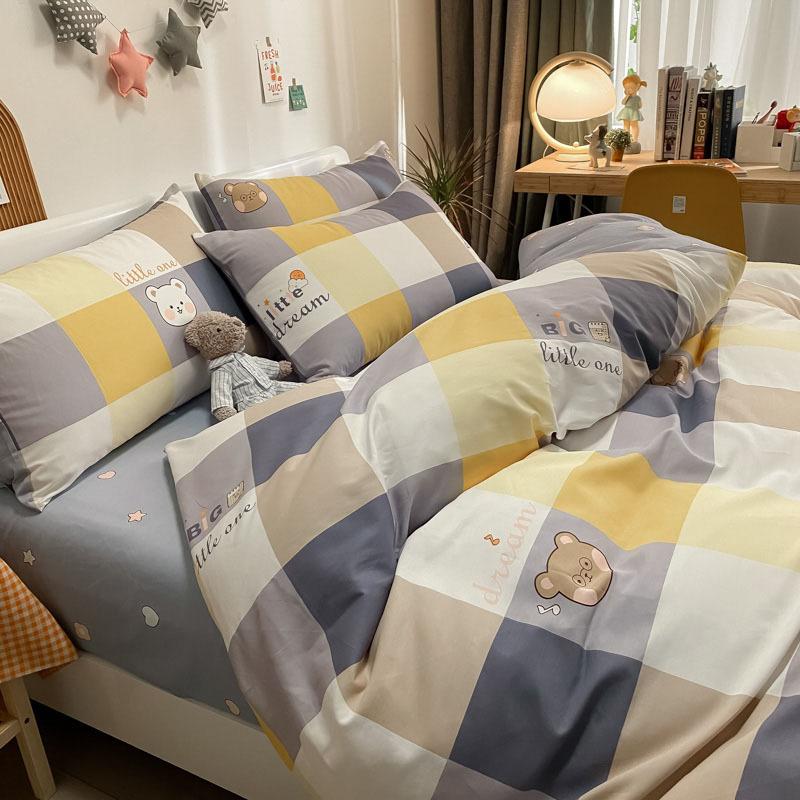 Bedding Four-piece Set, Cotton Pure Cotton Floral Quilt Cover, Bed Sheet Dormitory Three-piece Set