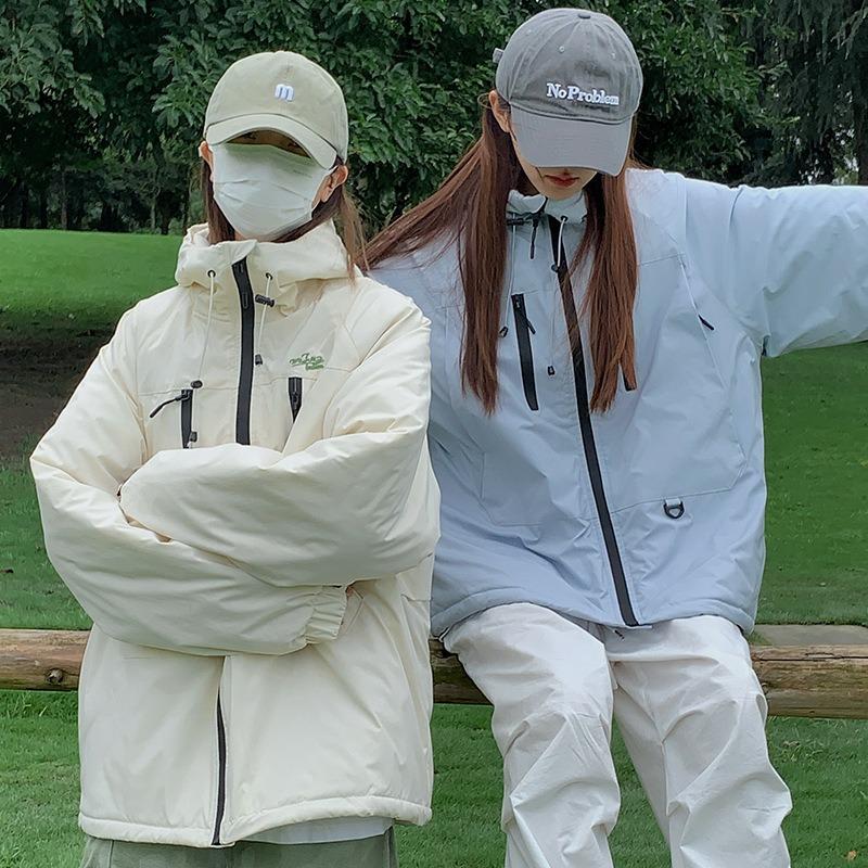 Girlfriend's new cotton-padded jacket, short loose female student thickened cotton-padded jacket, hooded cotton-padded jacket and jacket.