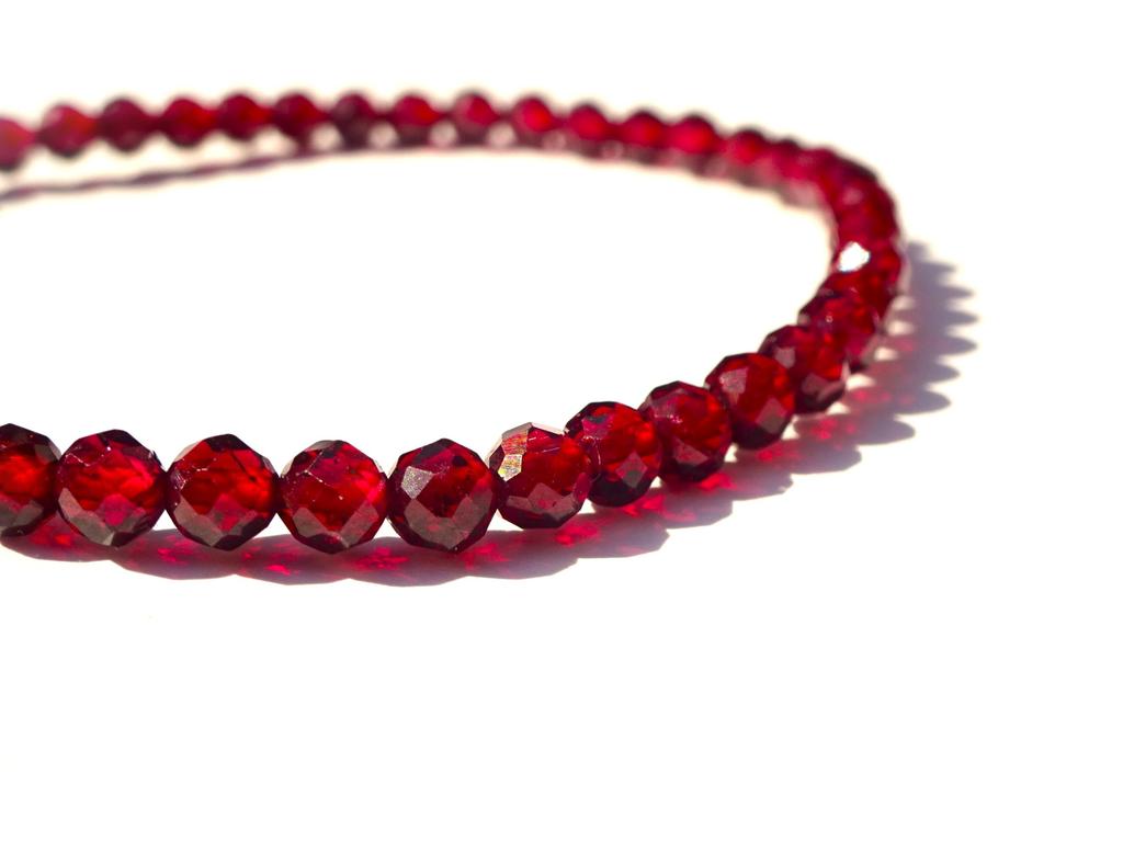 Kanoishi to help you achieve your goals and ensure your efforts bear Garnet Round Cut Natural Stone Bracelet for Power AAA Grade Size 18cm [Amulet