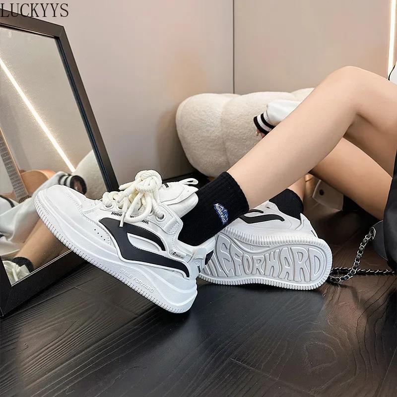 Fashion Trend 2025 Fashion Thick Bottom Women's White Shoes Autumn New Versatile Vintage Niche Casual Sports Board Shoes Student